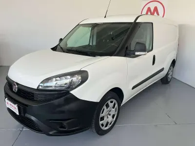 Usata Fiat Doblò Lounge 120 CV (88 kW) 2021 Bianco Monovolume
