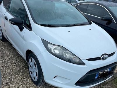 Usata Ford Fiesta 80 CV (58 kW) 2009 Berlina