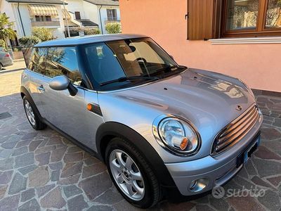 Usata Mini Cooper 120 CV (88 kW) 2007 Grigio Utilitaria