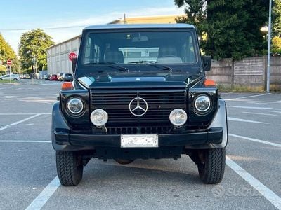 Usata Mercedes G280 156 CV (114 kW) 1988 Nero SUV