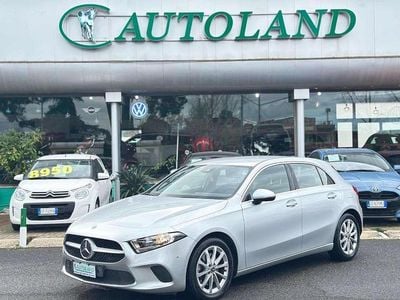 Usata Mercedes A220 Business 190 CV (139 kW) 2019 Argento metallizzato Berlina