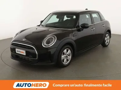 Usata Mini ONE Essential 75 CV (55 kW) 2021 Nero Utilitaria
