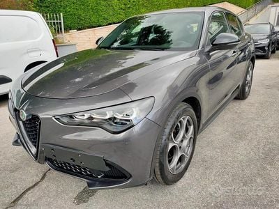 Second-hand Alfa Romeo Stelvio Sprint 160 CP (117 kW) 2024 Gri SUV