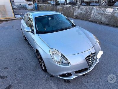 Usata Alfa Romeo Giulietta 170 CV (125 kW) 2011 Grigio Utilitaria