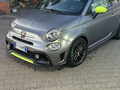 Usata Abarth 595 70th Anniversary 165 CV (121 kW) 2020 Grigio Utilitaria