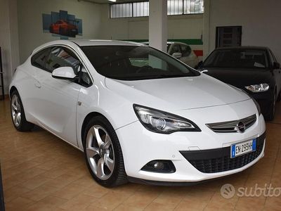 Opel Astra GTC