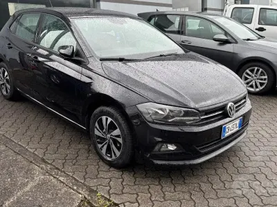 Usata VW Polo Comfortline 95 CV (69 kW) 2020 Nero Utilitaria