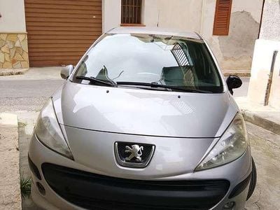Usata Peugeot 207 73 CV (53 kW) 2007 Berlina