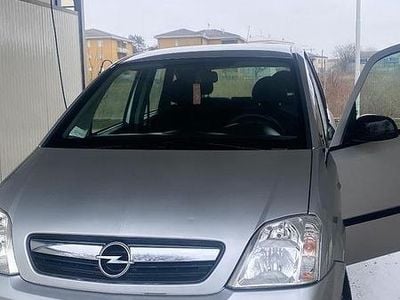 Usata Opel Meriva 2009 Grigio Monovolume