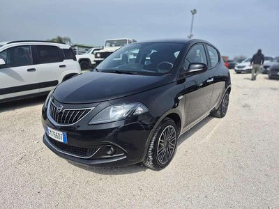 Gebraucht Lancia Ypsilon Gold 69 PS (50 kW) 2022 Schwarz Kleinwagen