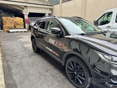 Usata Nissan Qashqai N-TEC 116 CV (85 kW) 2021 Nero SUV