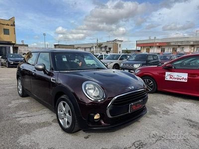 Usata Mini One Clubman Hype 115 CV (84 kW) 2016 Viola Station wagon
