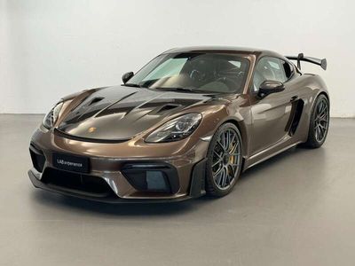 Porsche Cayman GT4
