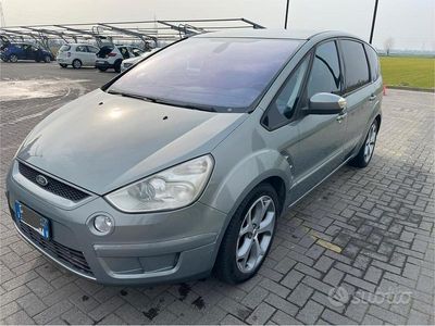 Usata Ford S-MAX S 140 CV (102 kW) 2008 Grigio Monovolume