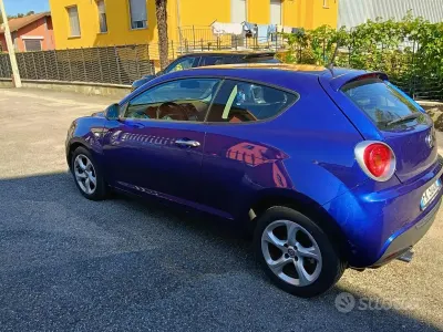 Usata Alfa Romeo MiTo 95 CV (69 kW) 2017 Bluazzurro Utilitaria