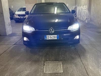 Usata VW Polo R-line 95 CV (69 kW) 2021 Nero Berlina