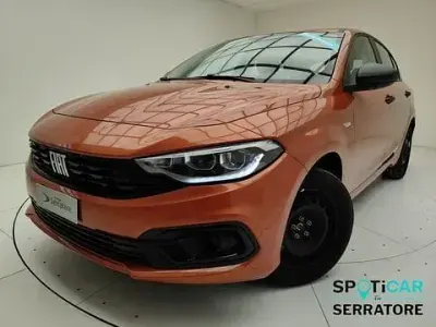 Nuova Fiat Tipo 131 CV (96 kW) 2025 Paprika Utilitaria