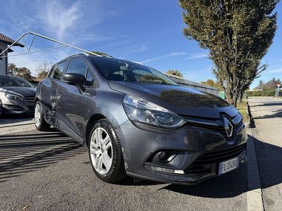 Usata Renault Clio GrandTour 90 CV (66 kW) 2017 Grigio Station wagon