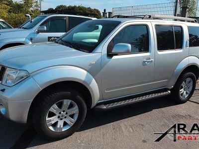 Usata Nissan Pathfinder XE 174 CV (127 kW) 2006 Grigio SUV