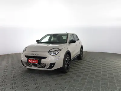 Nuova Fiat 600 La Prima 101 CV (74 kW) 2026 Verde mare d'italia SUV