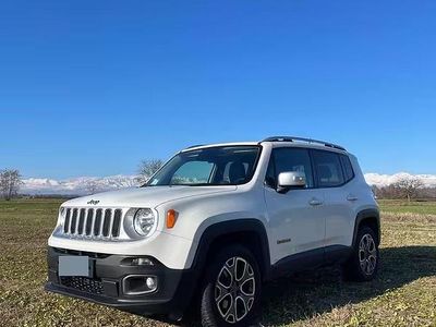Używany Jeep Renegade Limited 140 KM (102 kW) 2015 Biały SUV
