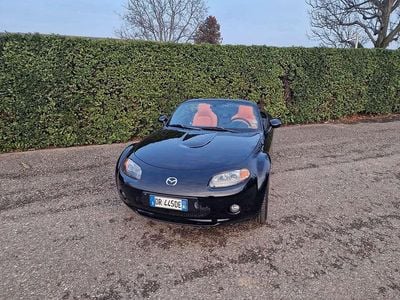 Usata Mazda MX5 160 CV (117 kW) 2008 Nero Cabrio