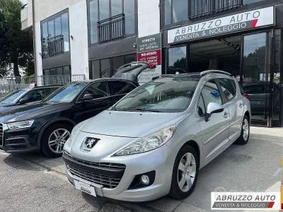 Käytetty Peugeot 207 92 HP (67 kW) 2011 Harmaa Farmari