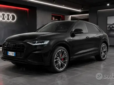 Usata Audi Q8 S-Line 286 CV (210 kW) 2020 Nero SUV