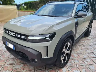 Usata Dacia Duster Journey 94 CV (69 kW) 2024 Beige SUV