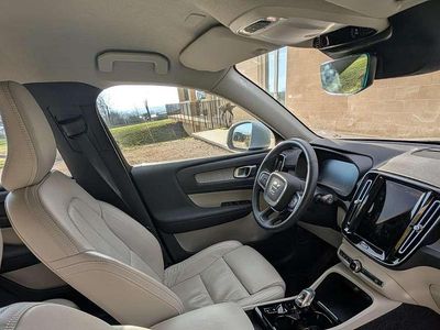 Usata Volvo XC40 Inscription 129 CV (94 kW) 2021 Bianco SUV