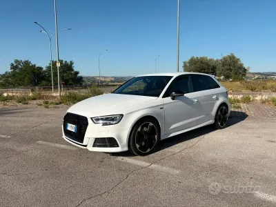 Usata Audi A3 S-Line 150 CV (110 kW) 2019 Bianco Berlina