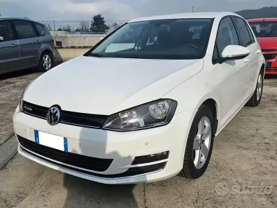 Occasion VW Golf VII Highline 110 ch (80 kW) 2014 Blanc Berline