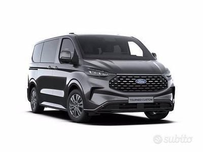 Usata Ford Transit Custom 150 CV (110 kW) 2025 Grigio Berlina