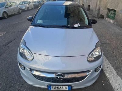 Usata Opel Adam 69 CV (50 kW) 2014 Argento Utilitaria