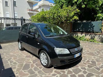 usata Fiat Idea 1.3 mjt 70 cv 16v Black Star neopatentati