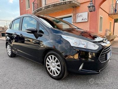 Begagnad Ford B-MAX Business Edition 90 HK (66 kW) 2016 Svart Minibuss