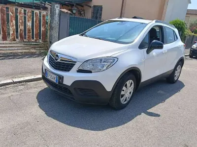 Usata Opel Mokka S 116 CV (85 kW) 2013 Bianco SUV