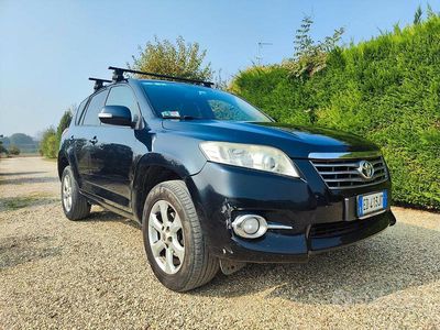 Usata Toyota RAV4 150 CV (110 kW) 2010 Nero SUV