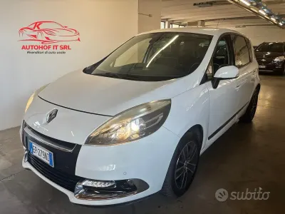 Usata Renault Scénic III XMOD 110 CV (80 kW) 2013 Bianco Monovolume