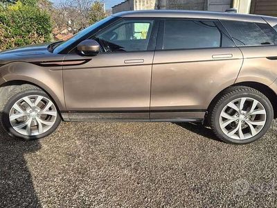 Usata Land Rover Range Rover evoque R-Dynamic 150 CV (110 kW) 2019 SUV