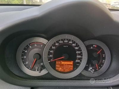 Usata Toyota RAV4 136 CV (100 kW) 2008 Grigio SUV