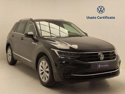Usata VW Tiguan Life 150 CV (110 kW) 2023 Urano grey SUV