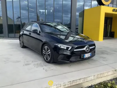 Usata Mercedes A180 Business 116 CV (85 kW) 2020 Nero Berlina