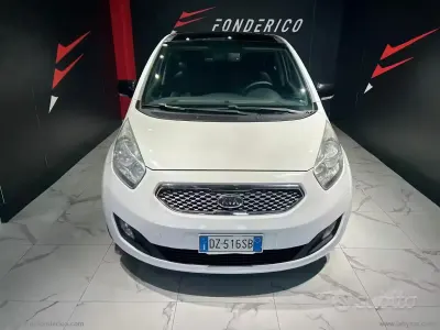 Usata Kia Venga 115 CV (84 kW) 2010 Bianco Utilitaria