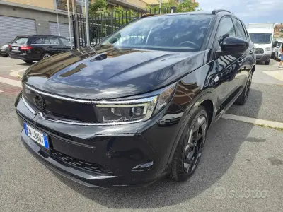 Usata Opel Grandland X Edition 200 CV (147 kW) 2023 Nero SUV