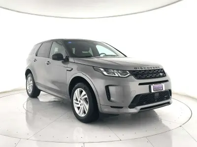 Begagnad Land Rover Discovery 5 R-Dynamic 163 HK (119 kW) 2022 Grå SUV