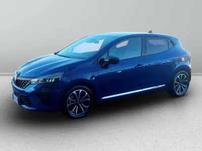Usata Renault Clio V Techno 143 CV (105 kW) 2024 Blu Berlina