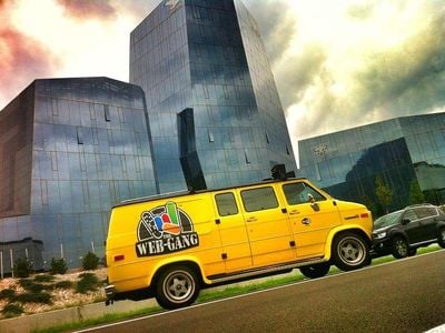 Usata GMC Vandura 169 CV (124 kW) 1989 Giallo Furgone