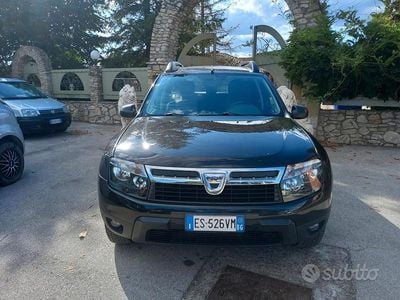 Usata Dacia Duster Lauréate 107 CV (78 kW) 2013 Nero SUV