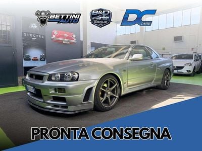 Usata Nissan Skyline GT 280 CV (205 kW) 1999 Grigio Coupé